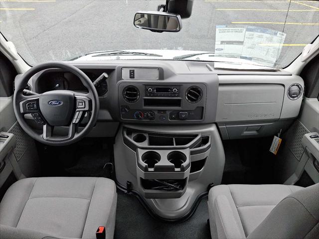 2026 Ford E-350 Cutaway Unknown