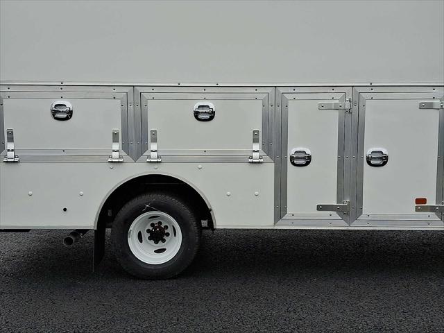 2026 Ford E-350 Cutaway Unknown