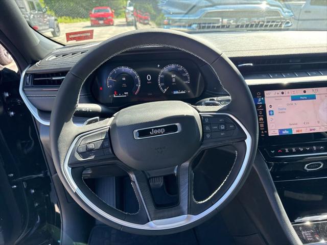 2026 Jeep Grand Cherokee Altitude 4x4