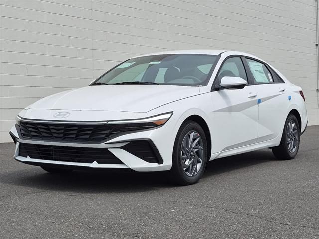 2026 Hyundai Elantra Hybrid Blue for sale in New Castle, DE