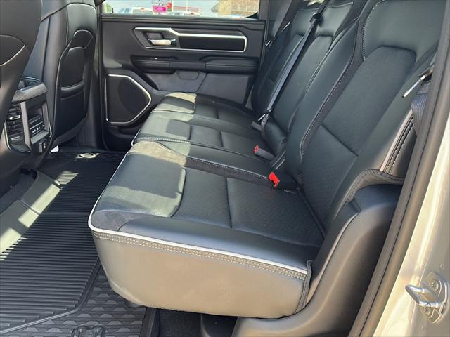 2026 Ram 1500 Laramie Crew Cab 4x4 5'7" Box