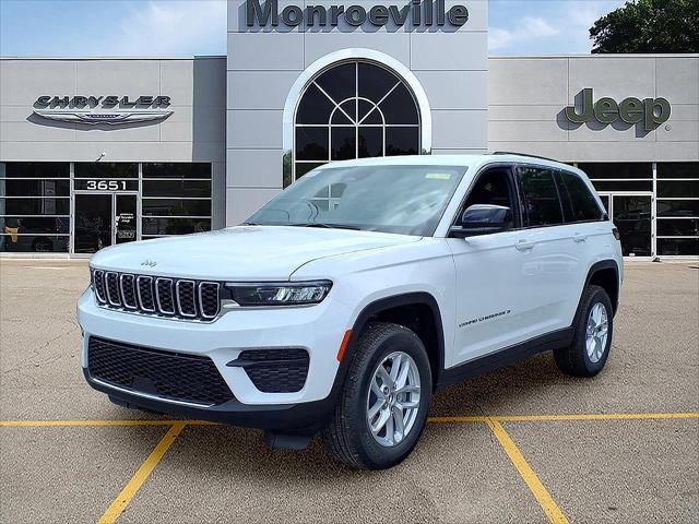 2026 Jeep Grand Cherokee GRAND CHEROKEE LAREDO 4X4 2026 Jeep Grand Cherokee GRAND CHEROKEE LAREDO 4X4