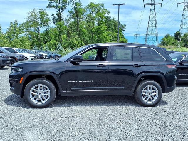 2026 Jeep Grand Cherokee GRAND CHEROKEE LAREDO 4X4 2026 Jeep Grand Cherokee GRAND CHEROKEE LAREDO 4X4
