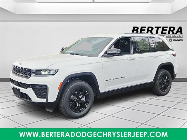 2026 Jeep Grand Cherokee GRAND CHEROKEE LAREDO ALTITUDE 4X4