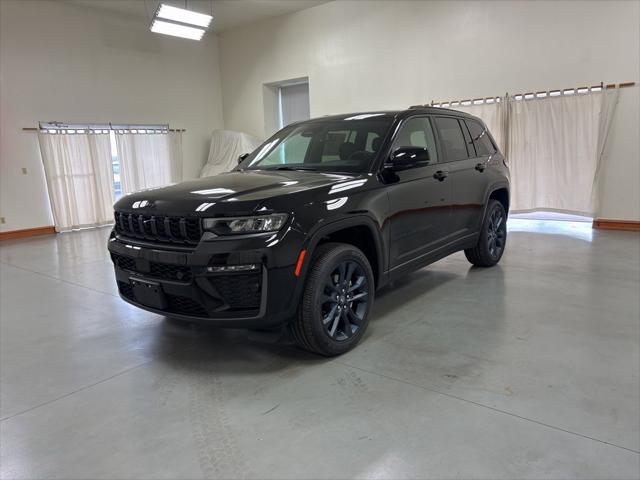 2026 Jeep Grand Cherokee 85th Anniversay Edition 4x4