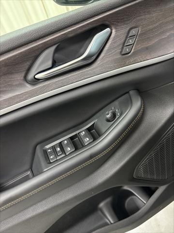 2026 Jeep Grand Cherokee 85th Anniversay Edition 4x4