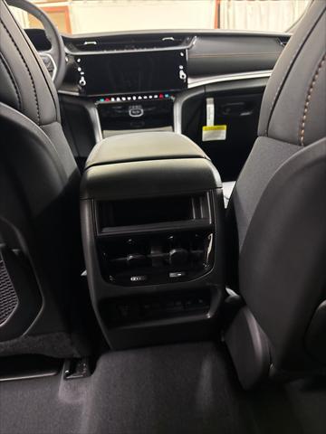 2026 Jeep Grand Cherokee 85th Anniversay Edition 4x4
