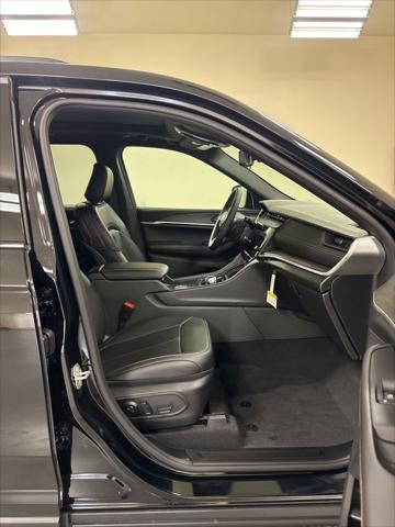 2026 Jeep Grand Cherokee 85th Anniversay Edition 4x4