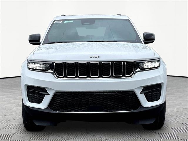 2026 Jeep Grand Cherokee GRAND CHEROKEE LAREDO X 4X4 2026 Jeep Grand Cherokee GRAND CHEROKEE LAREDO X 4X4
