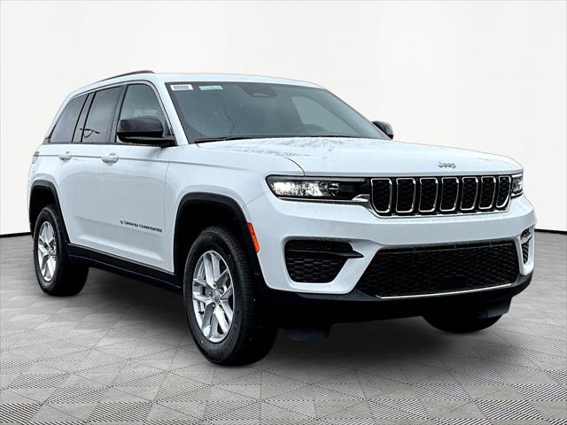 2026 Jeep Grand Cherokee GRAND CHEROKEE LAREDO X 4X4 2026 Jeep Grand Cherokee GRAND CHEROKEE LAREDO X 4X4