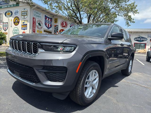 2026 Jeep Grand Cherokee GRAND CHEROKEE LAREDO X 4X4