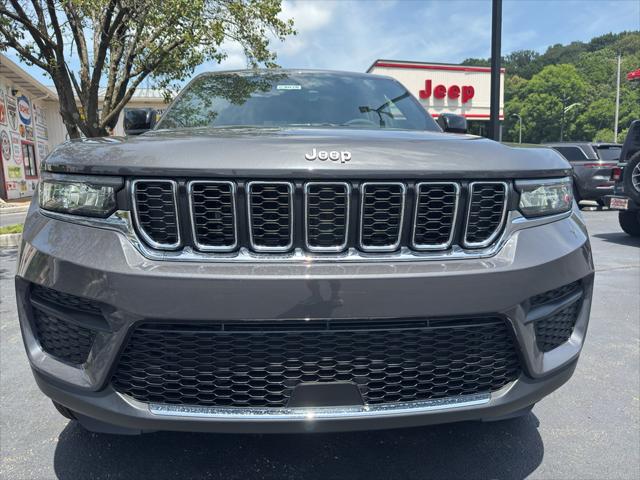 2026 Jeep Grand Cherokee GRAND CHEROKEE LAREDO X 4X4