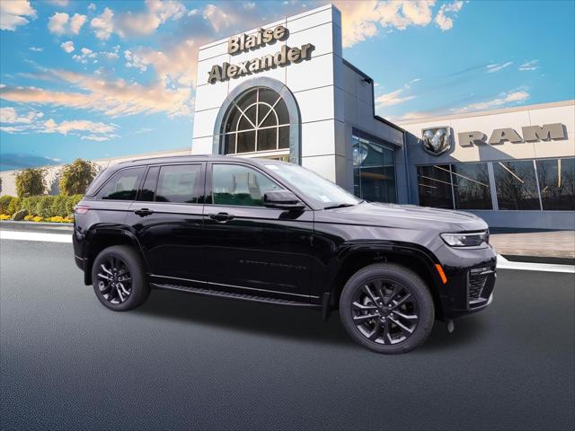 2026 Jeep Grand Cherokee GRAND CHEROKEE LIMITED RESERVE 4X4