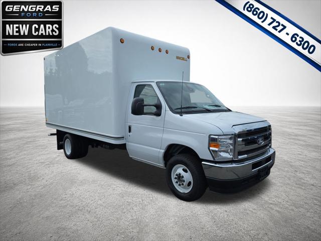 2027 Ford E-Series Cutaway Base for sale in Plainville, CT
