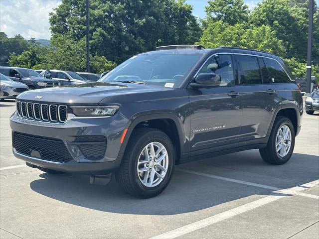 2026 Jeep Grand Cherokee GRAND CHEROKEE LAREDO X 4X4