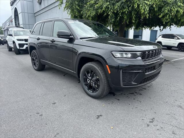 2026 Jeep Grand Cherokee Altitude 4x4 for sale in State College, PA