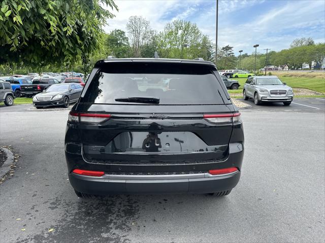 2026 Jeep Grand Cherokee Altitude 4x4