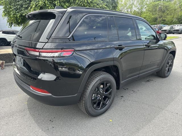 2026 Jeep Grand Cherokee GRAND CHEROKEE LAREDO ALTITUDE 4X4