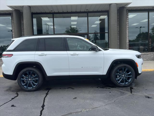 2026 Jeep Grand Cherokee 85th Anniversay Edition 4x4