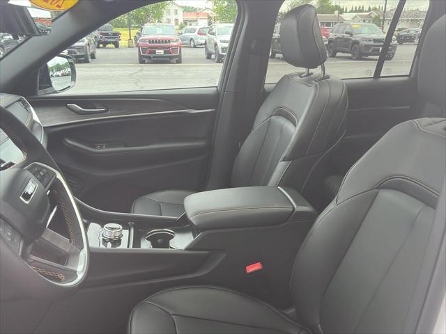 2026 Jeep Grand Cherokee 85th Anniversay Edition 4x4
