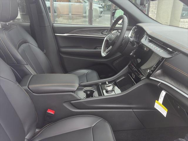 2026 Jeep Grand Cherokee 85th Anniversay Edition 4x4