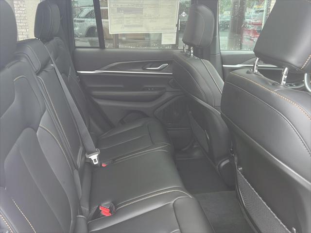 2026 Jeep Grand Cherokee 85th Anniversay Edition 4x4