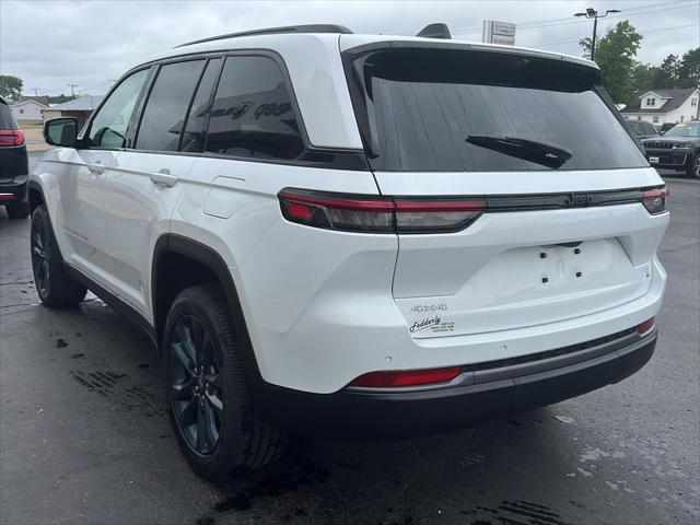 2026 Jeep Grand Cherokee 85th Anniversay Edition 4x4