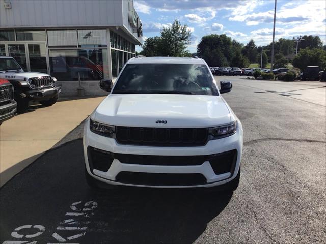 2026 Jeep Grand Cherokee GRAND CHEROKEE LIMITED RESERVE 4X4