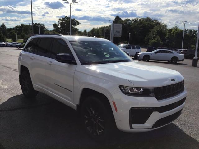 2026 Jeep Grand Cherokee GRAND CHEROKEE LIMITED RESERVE 4X4