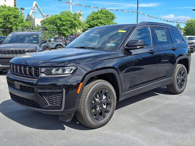 2026 Jeep Grand Cherokee GRAND CHEROKEE LAREDO ALTITUDE 4X4 2026 Jeep Grand Cherokee GRAND CHEROKEE LAREDO ALTITUDE 4X4