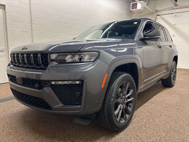 2026 Jeep Grand Cherokee Limited Reserve