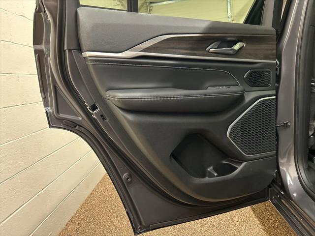 2026 Jeep Grand Cherokee Limited Reserve