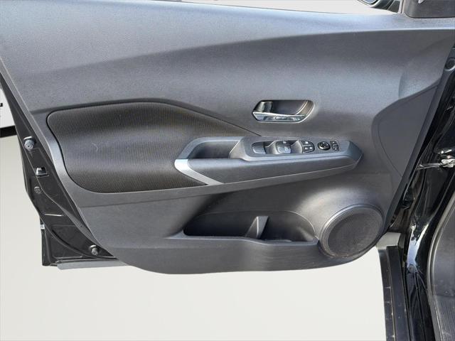 2022 Nissan Kicks SV Xtronic CVT