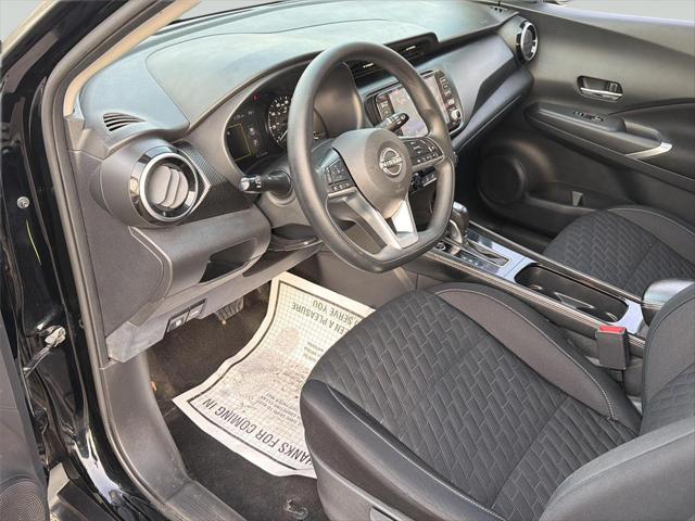 2022 Nissan Kicks SV Xtronic CVT