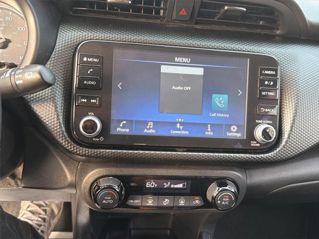 2022 Nissan Kicks SV Xtronic CVT