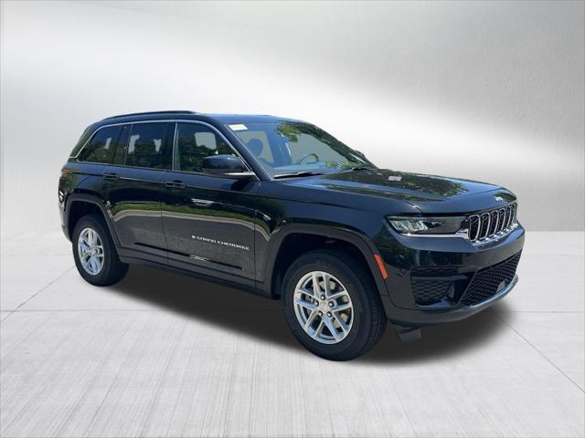 2026 Jeep Grand Cherokee Altitude 4x2