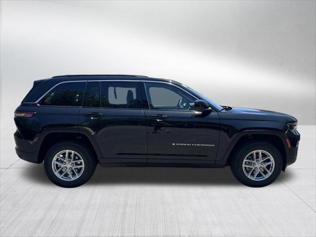 2026 Jeep Grand Cherokee Altitude 4x2