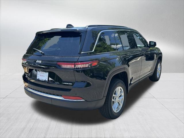2026 Jeep Grand Cherokee Altitude 4x2