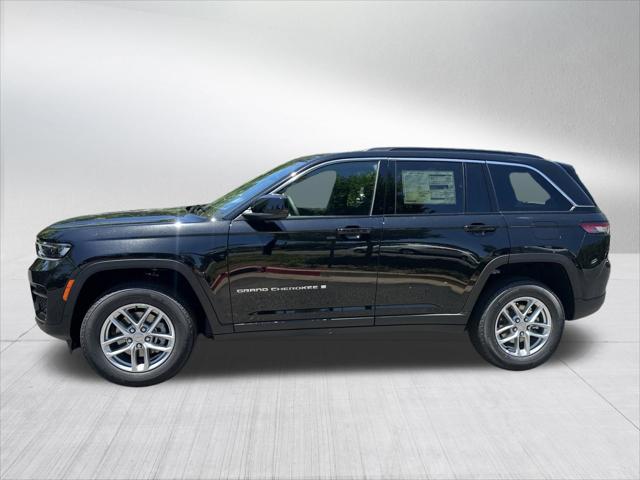 2026 Jeep Grand Cherokee Altitude 4x2