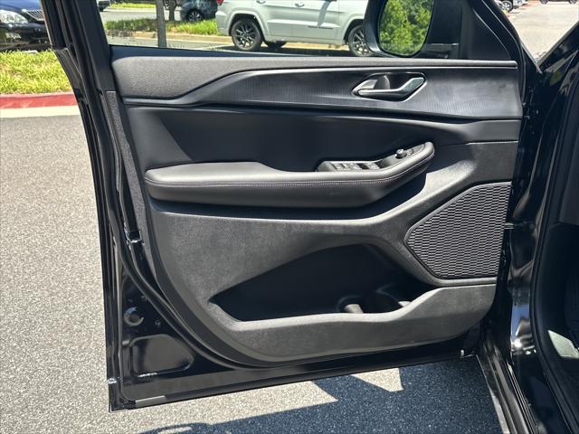 2026 Jeep Grand Cherokee Altitude 4x2