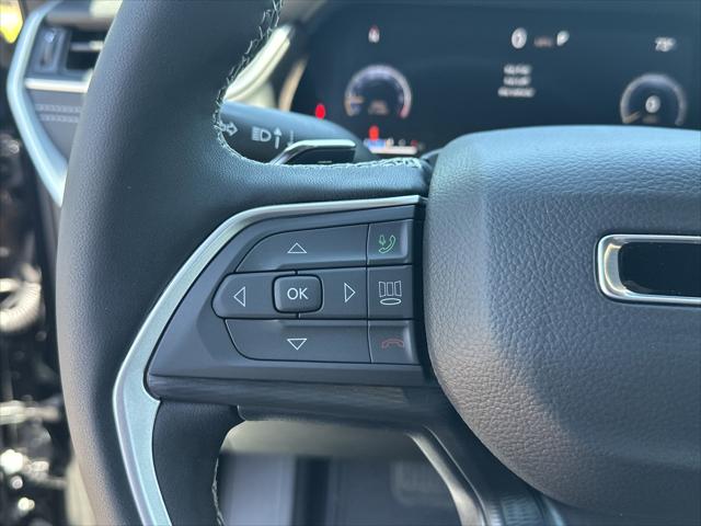 2026 Jeep Grand Cherokee Altitude 4x2