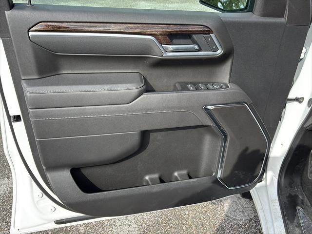 2025 GMC Sierra 1500 4WD Crew Cab Short Box SLE