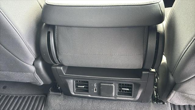2025 GMC Sierra 1500 4WD Crew Cab Short Box SLE