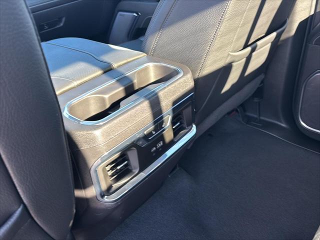 2024 GMC Sierra 1500 4WD Crew Cab Short Box Denali