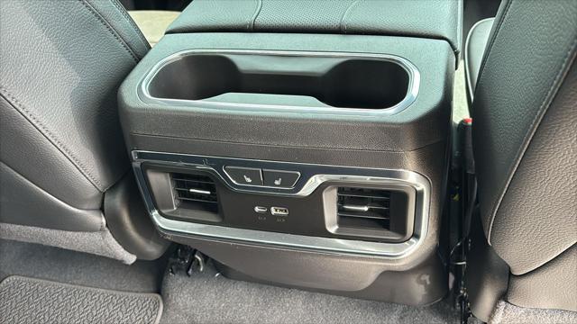 2024 GMC Sierra 1500 4WD Crew Cab Short Box Denali