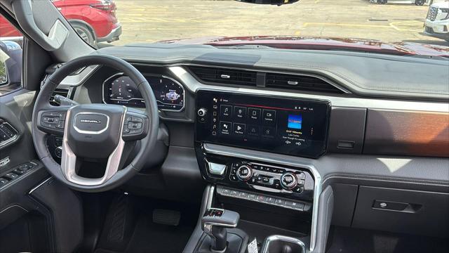 2024 GMC Sierra 1500 4WD Crew Cab Short Box Denali