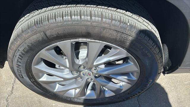 2025 Buick Enclave Preferred FWD