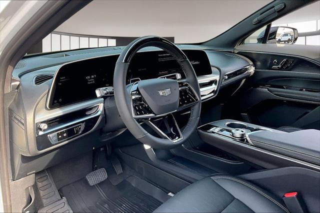 2026 Cadillac iQ Luxury AWD