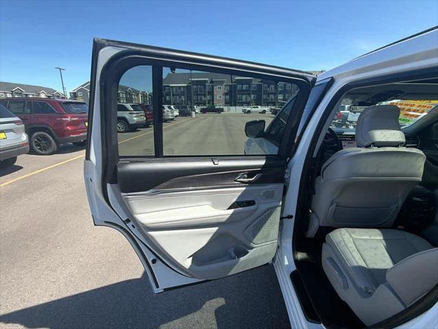 2023 Jeep Grand Cherokee L Overland 4x4