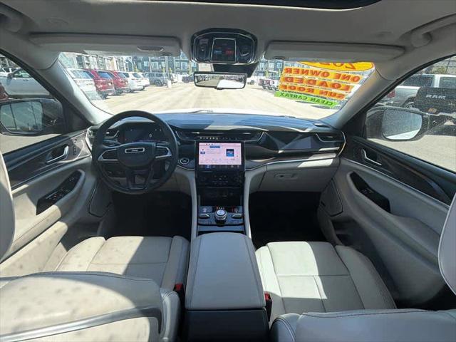 2023 Jeep Grand Cherokee L Overland 4x4